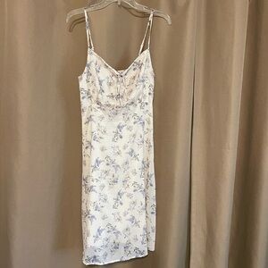 Cream flowery dress